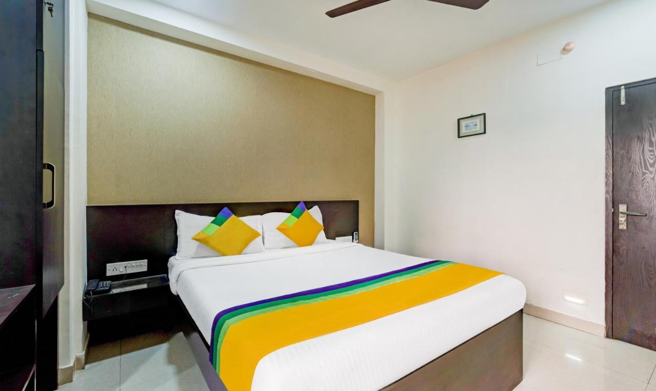 Itsy Hotels Neeranand Plaza โกลกาตา ภายนอก รูปภาพ