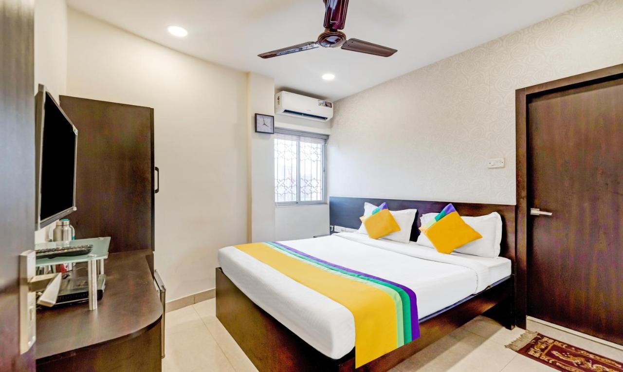 Itsy Hotels Neeranand Plaza โกลกาตา ภายนอก รูปภาพ