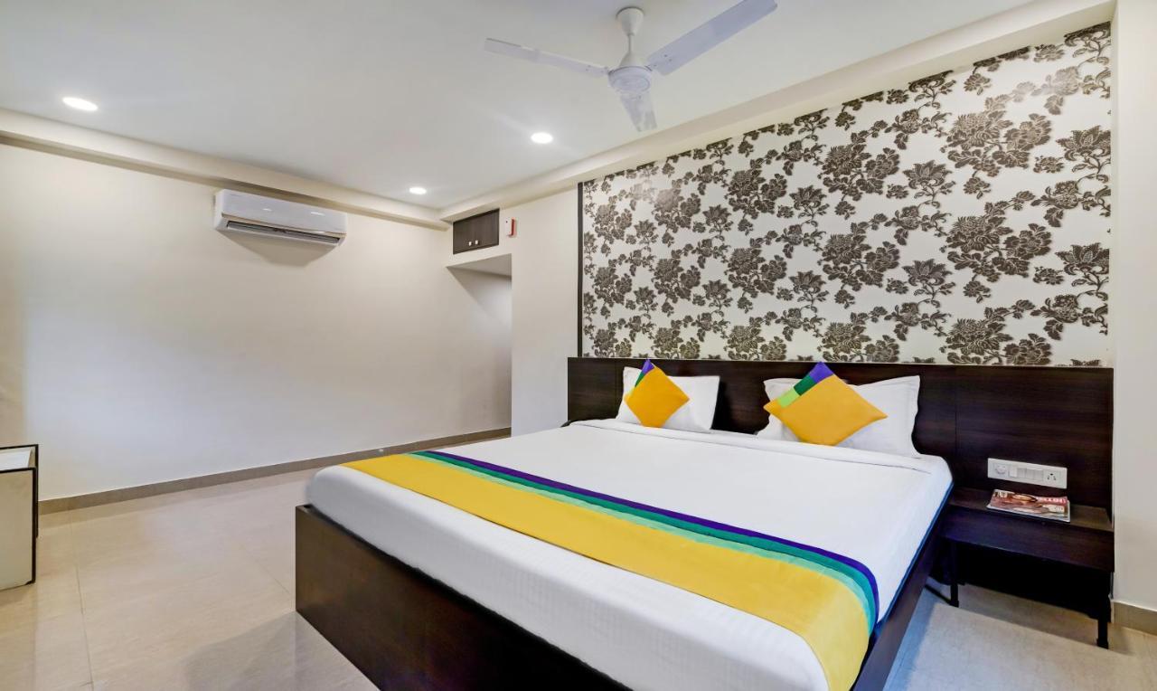Itsy Hotels Neeranand Plaza โกลกาตา ภายนอก รูปภาพ