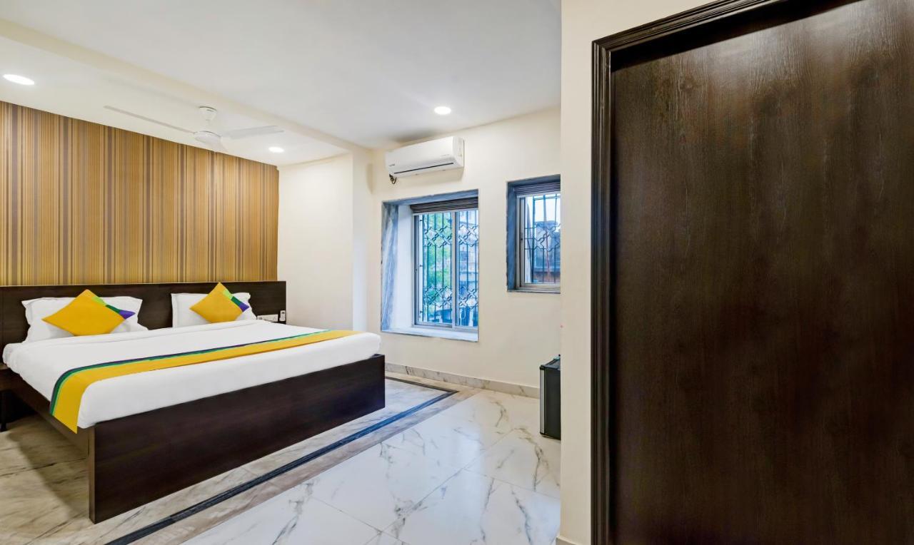 Itsy Hotels Neeranand Plaza โกลกาตา ภายนอก รูปภาพ